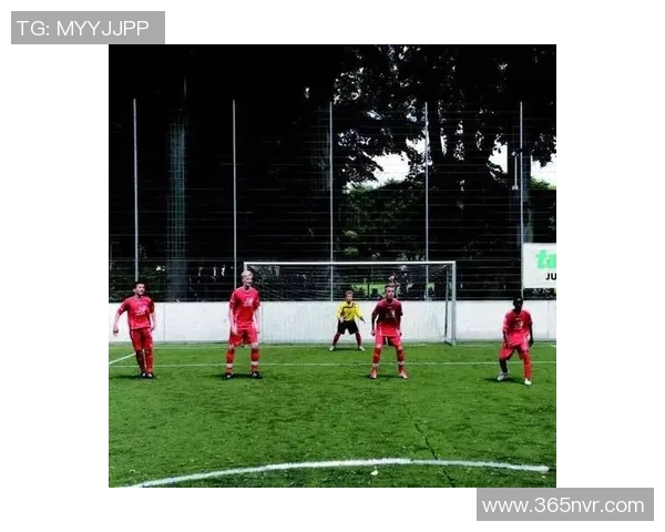 深入分析上海网球队区域防守战术及其在比赛中的应用效果 深入分析上海网球队区域防守战术及其在比赛中的应用效果