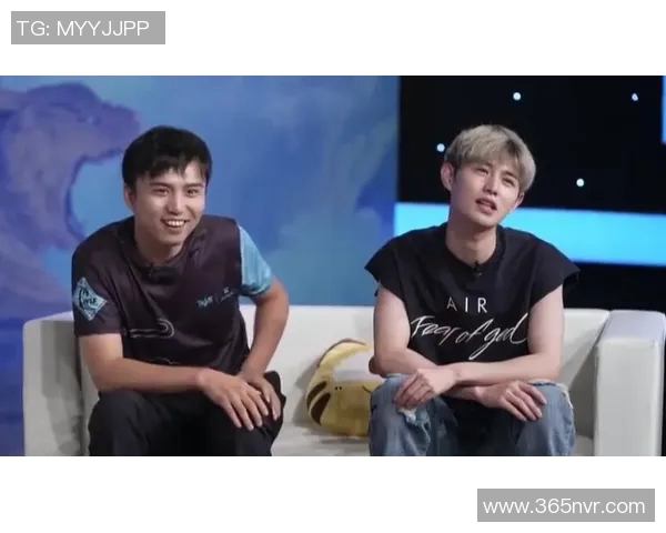 童锦城与足球明星的难忘相遇与精彩瞬间分享
